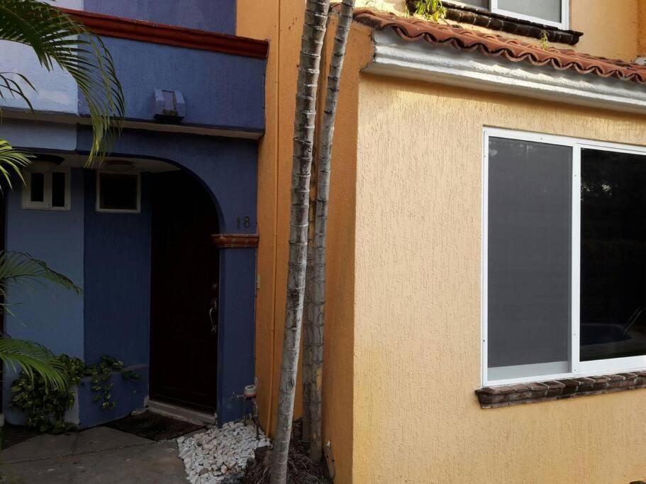Cozy Townhouse In Great Location Leilighet Cancún Eksteriør bilde